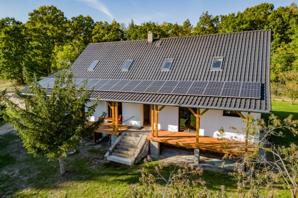 Dom Przy Puszczy Noteckiej z zewnątrz